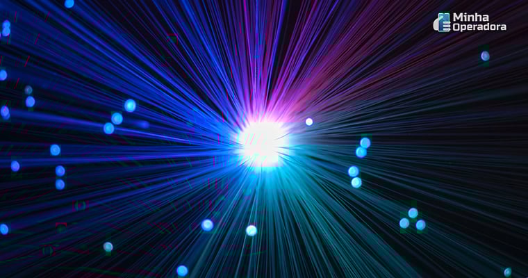 Ilustração Fibra Óptica