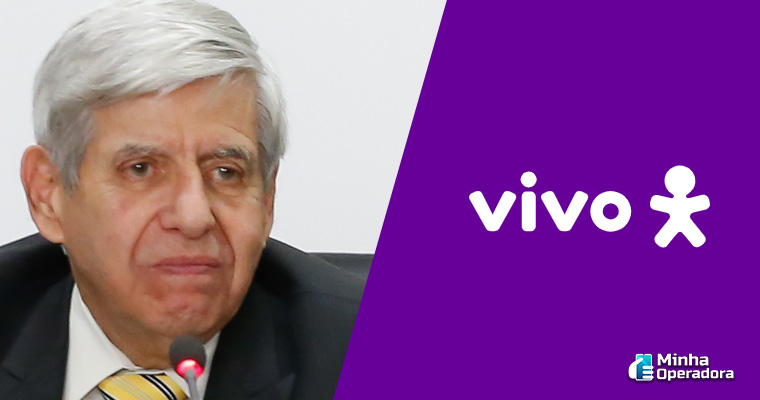 Ministro reclama publicamente de TV paga da Vivo