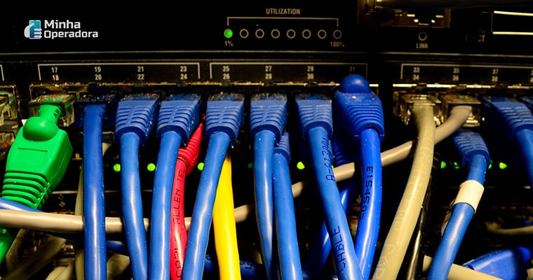 Ilustração - Cabos de telecomunicação