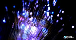 Anatel-obriga-Claro-TIM-e-Vivo-a-desenvolverem-fibra-óptica