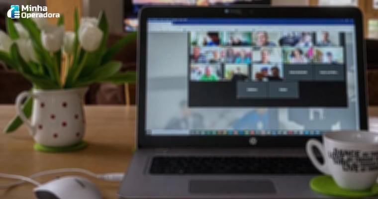 Ilustração - Conferência online