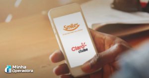 Claro vai encerrar parceria com a Smiles Claro vai encerrar parceria com a Smiles