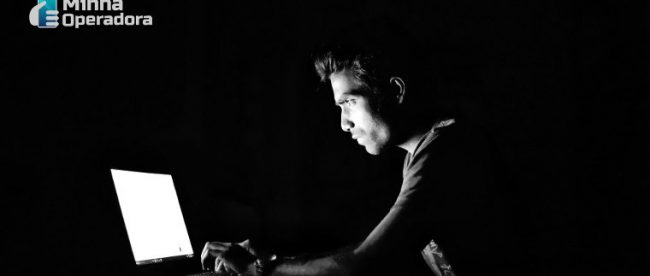 Brasileiros estão recebendo cobranças por download ilegal de filmes