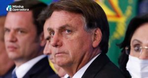 Governo libera Wi-Fi grátis, mas obriga propaganda pró-Bolsonaro