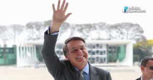 Jair Bolsonaro altera Marco Civil da internet; entenda o que muda