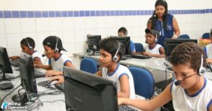 Anatel cancela acordo internet escolas publicas