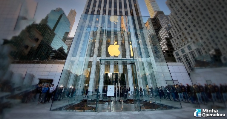 Apple fecha suas lojas de Nova York devido ao avanço da Ômicron