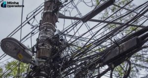 Prefeitura de SP não cumpre prazo para enterrar fios elétricos