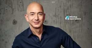 Jeff Bezos perde US$ 13 bilhões em horas após queda das ações da Amazon