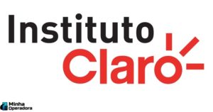 Instituto Claro faz parceria com SEMED e leva conectividade para escolas em Lauro de Freitas