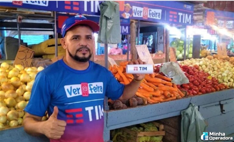 Acao-da-TIM-padroniza-barracas-e-feirantes-do-Mercado-Ver-o-Peso-no-Para