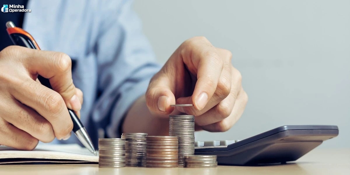 Adecon multa operadoras por conta do ICMS