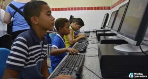 Rio Grande do Norte recebe R$ 75 milhões para conectar escolas públicas Rio-Grande-do-Norte-recebe-R-75-milhoes-para-conectar-escolas-publicas.