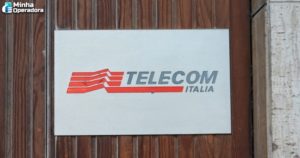 Italiano-CDP-faz-oferta-pela-rede-fixa-da-Telecom-Italia