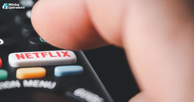 Netflix pode cobrar pelo compartilhamento de senhas? Especialistas veem  problemas na conduta da empresa - Seu Dinheiro