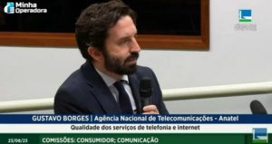 Caito Mainier reclama de operadora na internet e surpreende a todos: Ele  não se chama Caito - Jornal O Globo