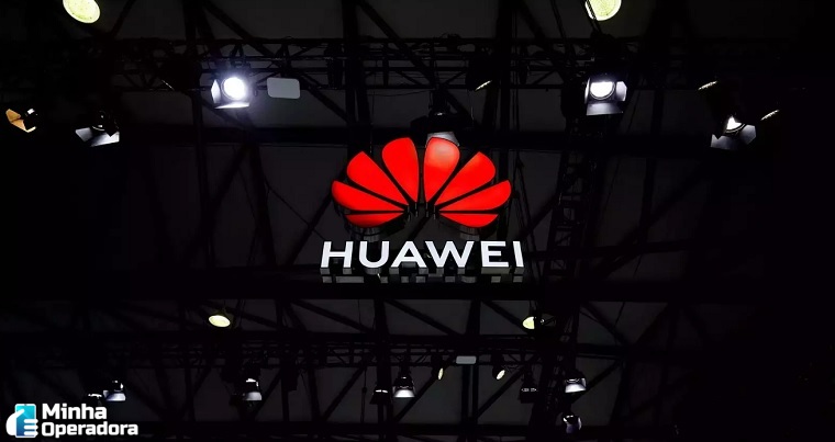 Huawei-fecha-acordo-para-ampliar-redes-de-fibra-optica-na-America-Latina