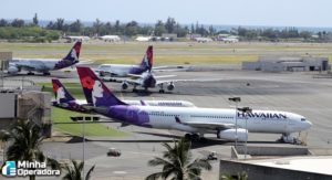 Passageiros-da-Hawaiian-Airlines-experimentam-internet-da-Starlink-durante-voo