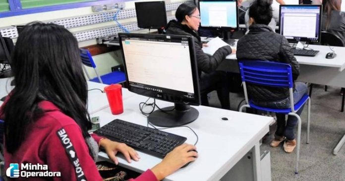 MCom-e-Governo-do-DF-querem-ampliar-Projeto-Piloto-5G-FWA-para-conectar-escolas-do-DF