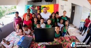 MCom faz doação de computadores para escolas públicas e associações LGBTQIA+ MCom-faz-doacao-de-computadores-para-escolas-publicas-e-associacoes-LGBTQIA