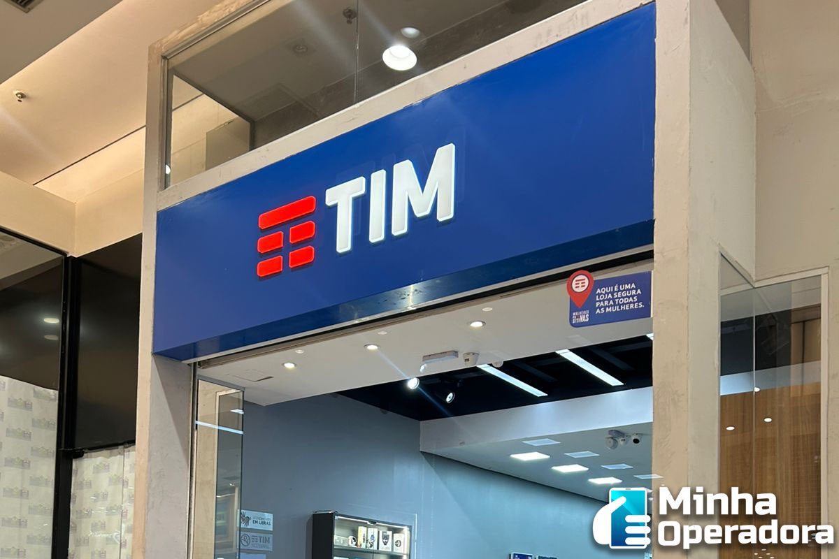 Loja TIM / TIM, ação