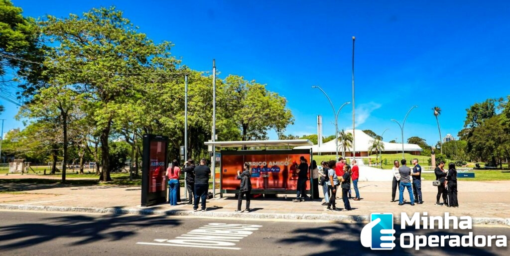 Abrigo Amigo Porto Alegre - Claro